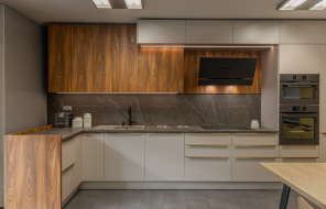 408A4769-HDR
